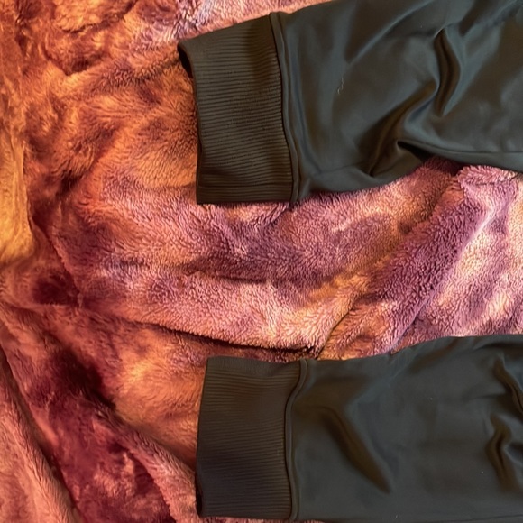 Under armour youth leggings - Picture 3 of 3